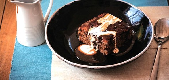 Шоколадный брауни с калифорнийским черносливом