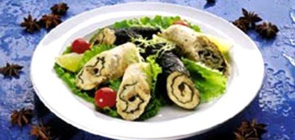 Рулеты из норвежской семги со шпинатом