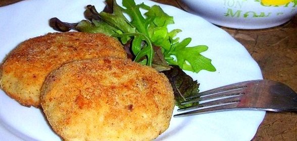 Рыбные котлеты из пеленгаса