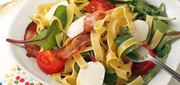 Салат с пастой