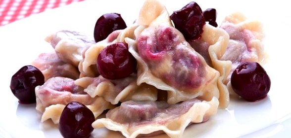 Вареники с вишней на кефире