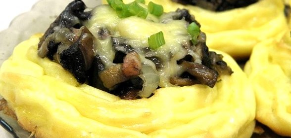Картофельные корзиночки с грибами