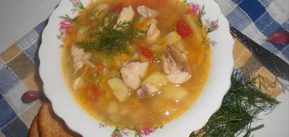 Гороховый суп с гренками