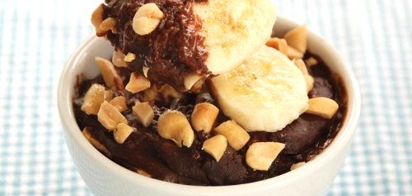 Шоколадная манная каша с банановым муссом