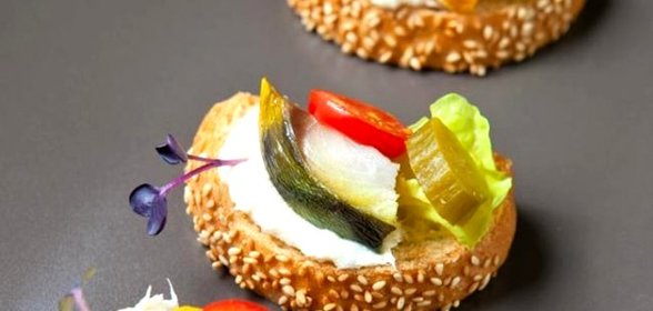 Канапе из скумбрии