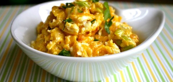 Яичница с луком