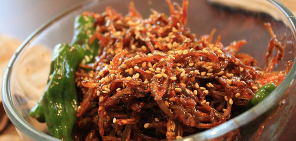 Жареные анчоусы по-корейски